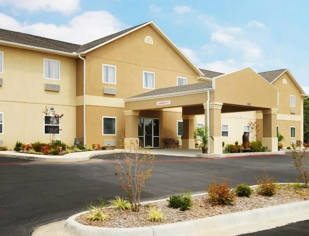 Days Inn & Suites by Wyndham Cabot hotel detail image 1