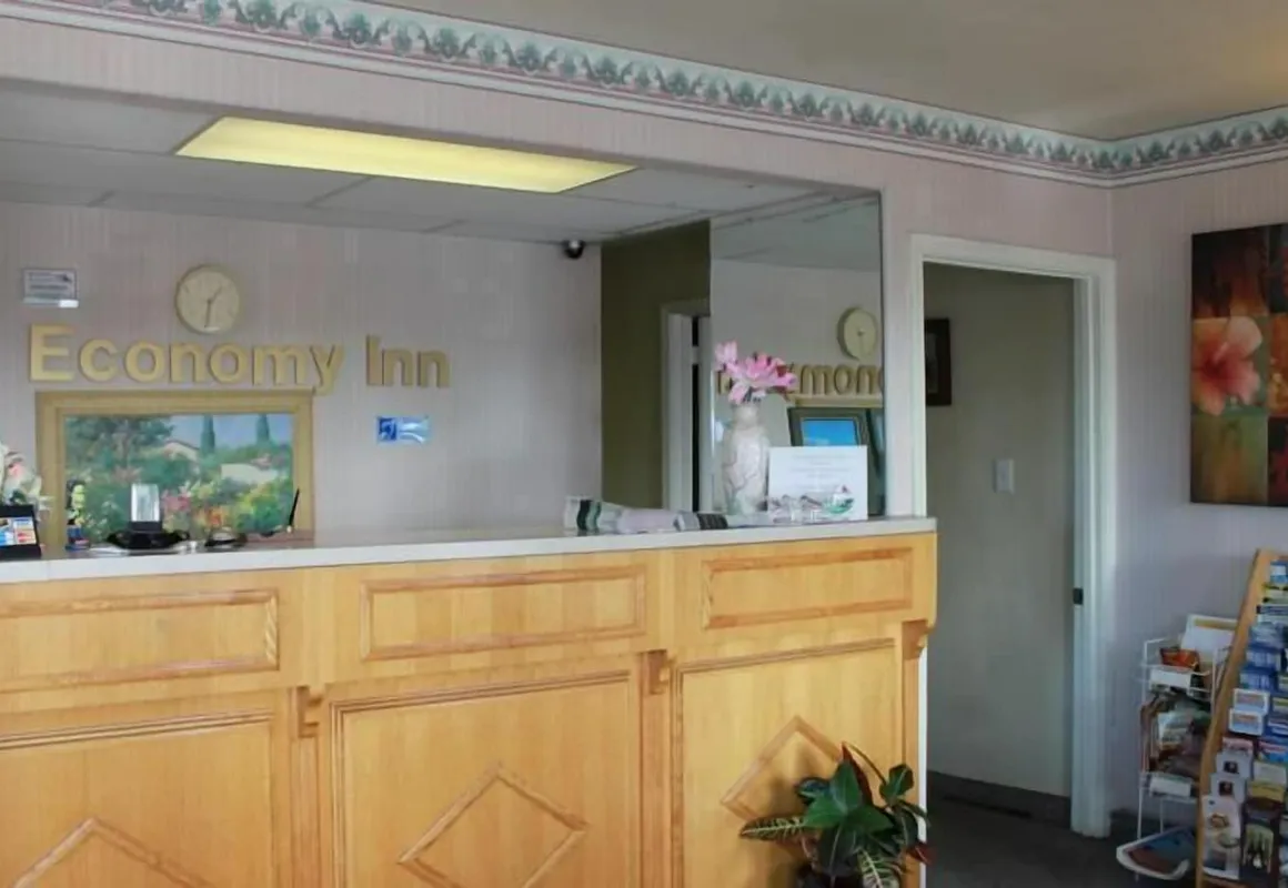 Economy Inn Watsonville hotel hero