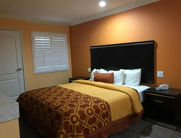 Executive Suites Inn hotel detail image 3