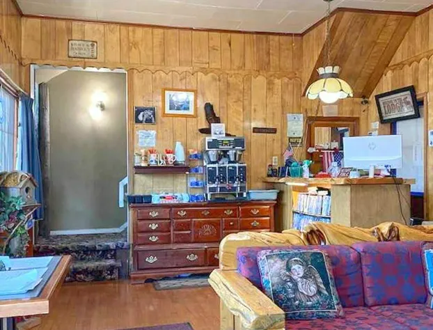 Dawson House Lodge hotel detail image 3