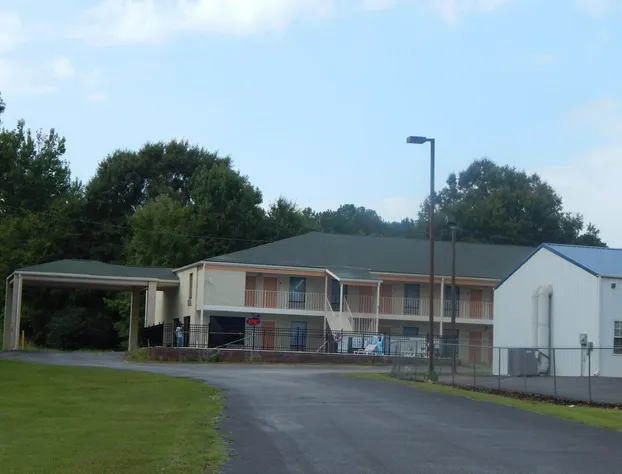 Magnolia Inn Laurens hotel detail image 2