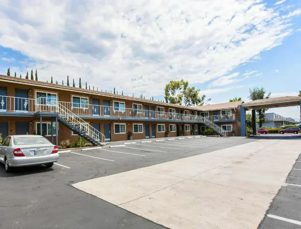 Rodeway Inn Escondido Downtown hotel detail image 1