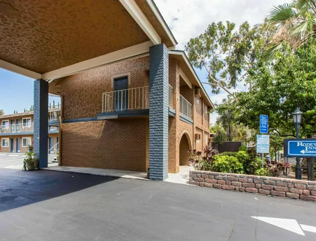 Rodeway Inn Escondido Downtown hotel detail image 2