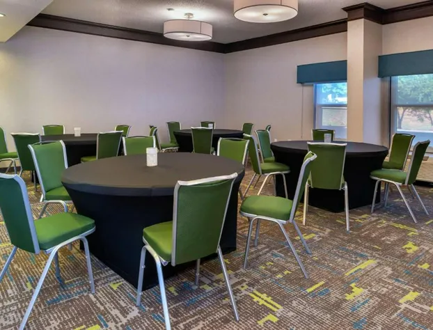 Hampton Inn Greensboro-Airport hotel detail image 4