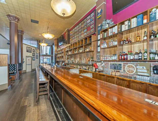 Bedford Regency Hotel hotel detail image 2