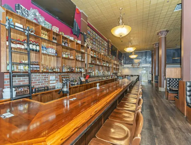 Bedford Regency Hotel hotel detail image 4