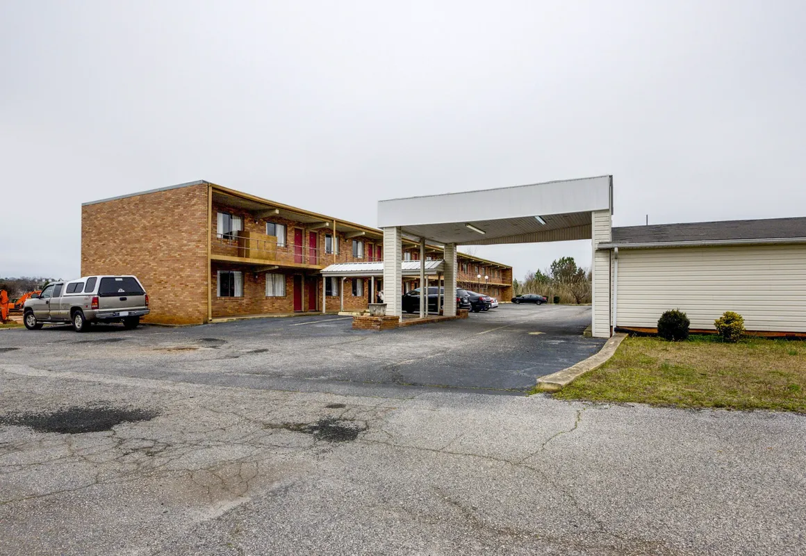 OYO Hotel Mauldin SC South Main Street hotel hero