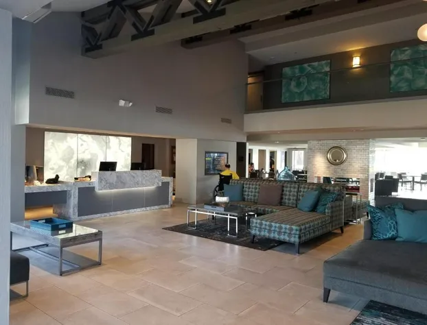 Executive Inn & Suites Embarcadero Cove hotel detail image 4