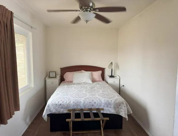 Lakeshore Lodge hotel detail image 3