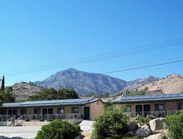 Barewood Inn and Suites hotel detail image 1