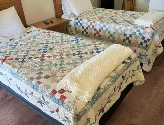 Barewood Inn and Suites hotel detail image 4