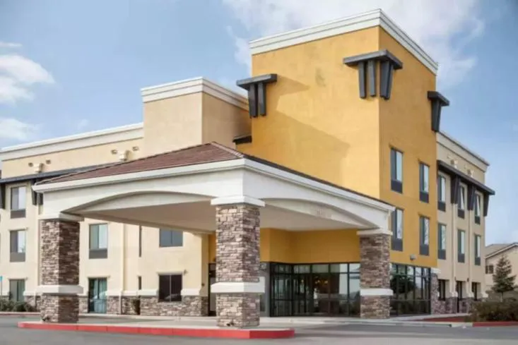 University Hotel - Davis Area by IHG hotel hero