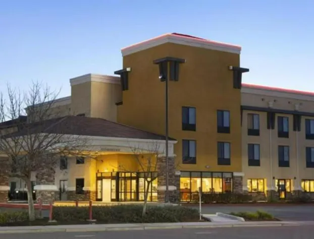 University Hotel - Davis Area by IHG hotel detail image 1