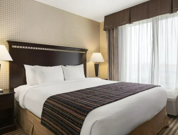 University Hotel - Davis Area by IHG hotel detail image 3