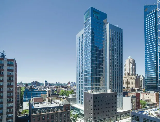 Hotel Riu Plaza New York Times Square hotel detail image 1