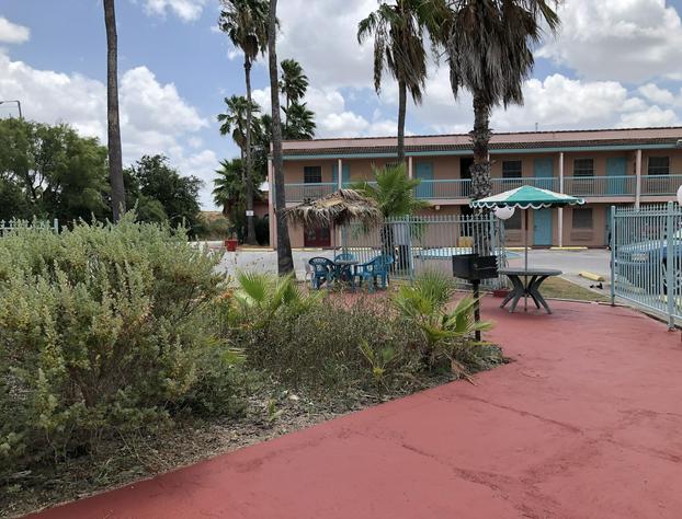 University Inn & Suites hotel detail image 2