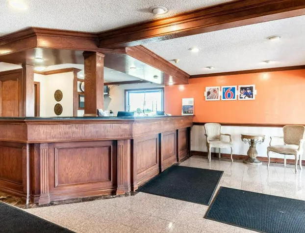 Motel 6 Southgate, MI - Detroit hotel detail image 1