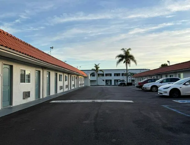 Rodeway Inn Ventura Midtown hotel detail image 1