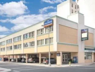 Howard Johnson by Wyndham Atlantic City hotel detail image 1