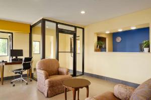 Travelodge by Wyndham Unadilla hotel detail image 2