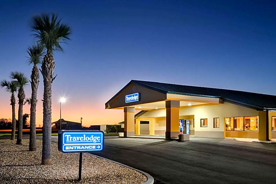 Travelodge by Wyndham Unadilla/Perry Near I-75 hotel hero