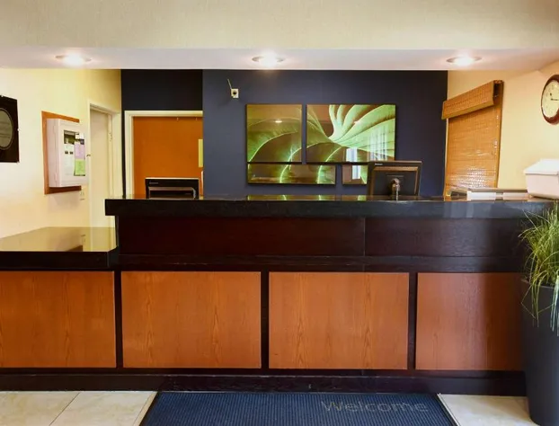 AmericInn by Wyndham Topeka hotel detail image 1