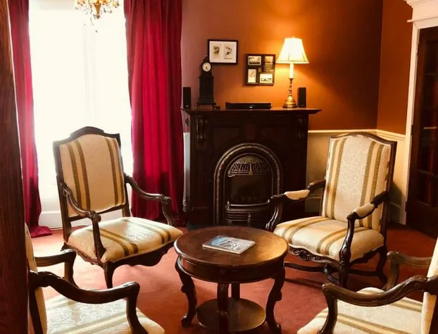 Le Chateau du Lac hotel detail image 2