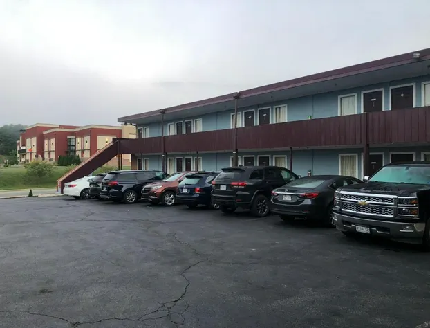 Red Carpet Inn Blacksburg hotel detail image 2