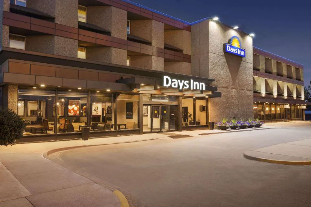 Days Inn by Wyndham Vermilion hotel hero