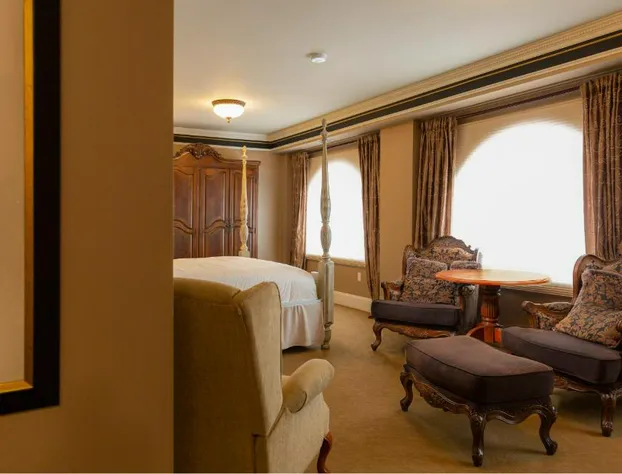 Grant Hall Hotel hotel detail image 1