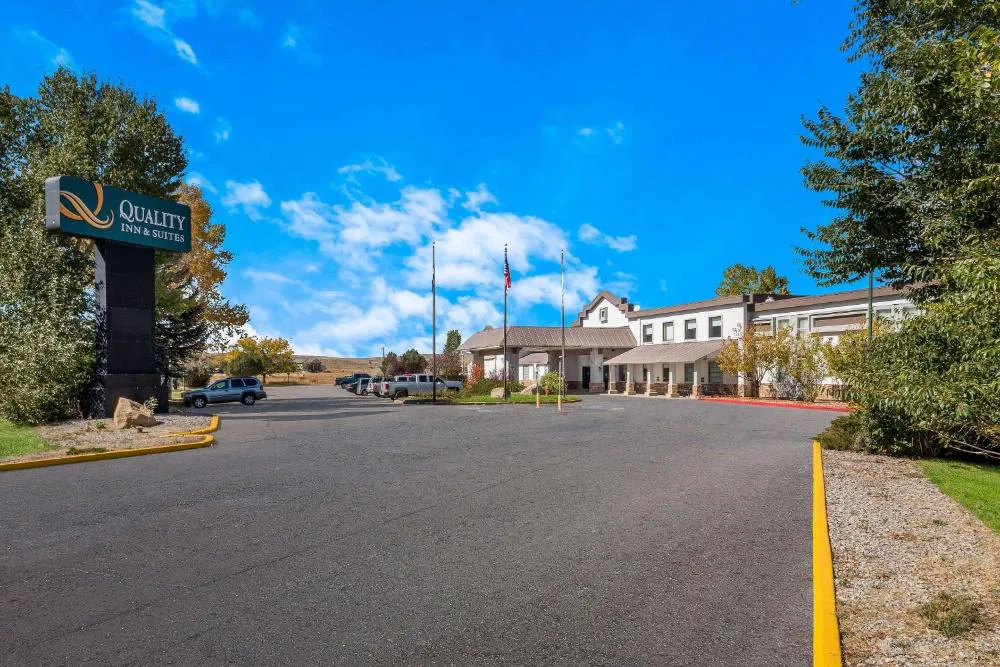 Quality Inn & Suites Craig hotel hero