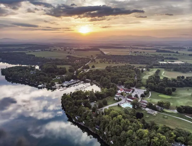 Basin Harbor hotel detail image 4