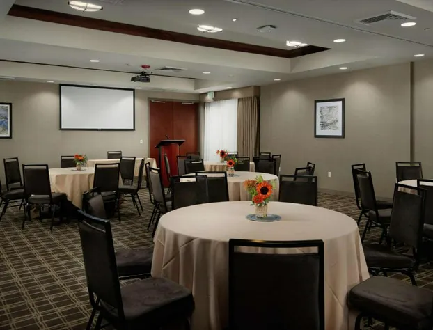 Hampton Inn & Suites Portland/Vancouver hotel detail image 4