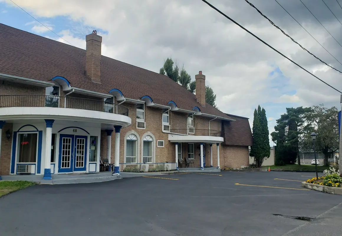 Best Value Inn & Suites Parry Sound hotel hero