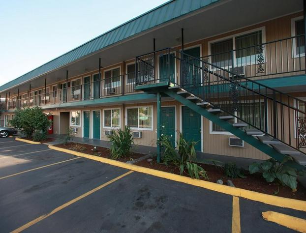 Executive Motel hotel detail image 1