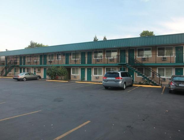 Executive Motel hotel detail image 3