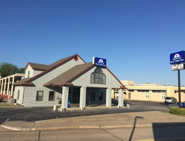 Americas Best Value Inn Norman at Univ of Oklahoma hotel detail image 1