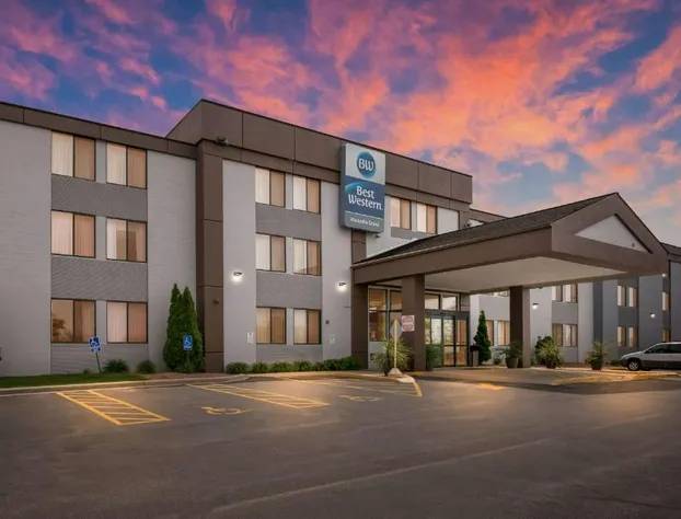 Best Western Waukesha Grand hotel detail image 1