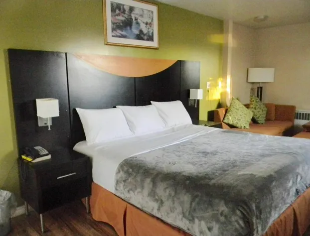 American Plaza Motel hotel detail image 4