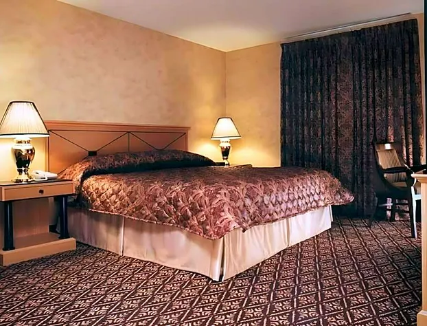 The Bertram Inn & Conf Ctr Trademark Collection by Wyndham hotel detail image 2