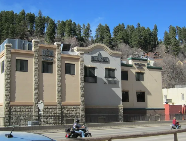 Mineral Palace Hotel & Casino hotel detail image 2