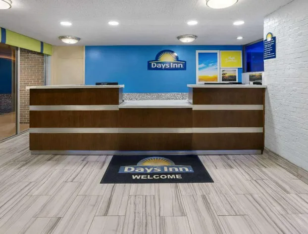 Days Inn by Wyndham Forsyth hotel detail image 3