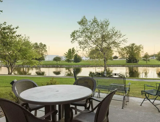 Country Inn & Suites by Radisson, Ankeny, IA hotel detail image 2