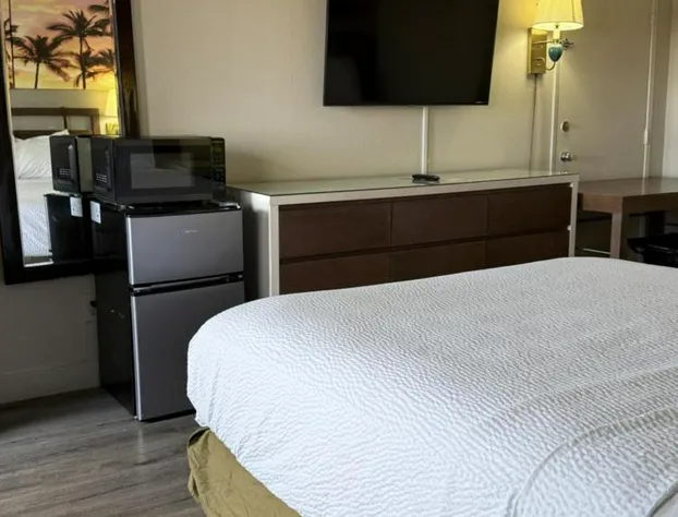 Days Inn by Wyndham Ontario Airport hotel detail image 4