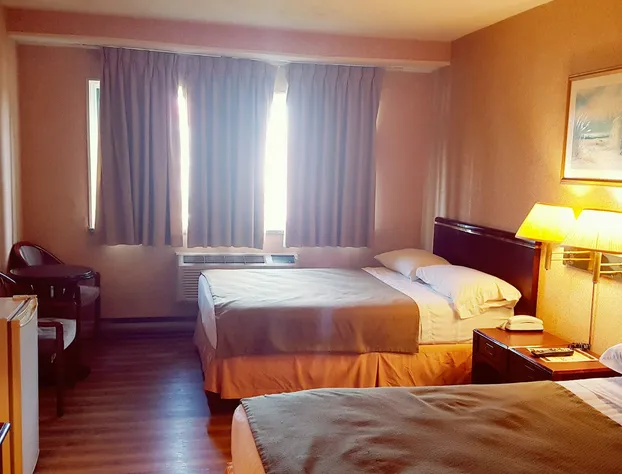 Chomedey Inn hotel detail image 2