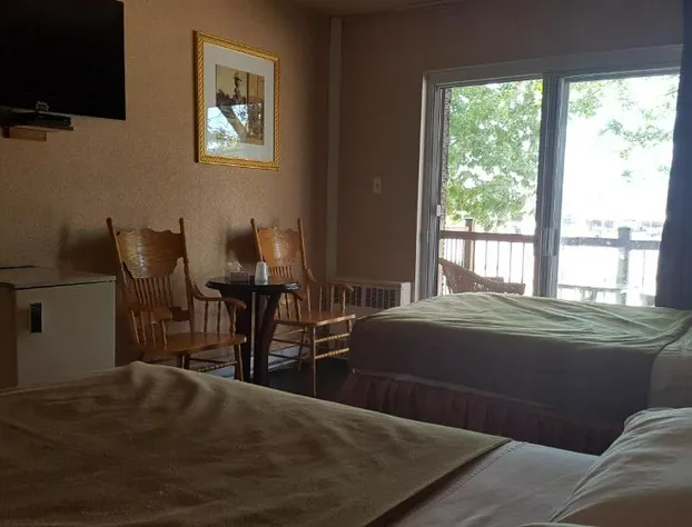 Chomedey Inn hotel detail image 3