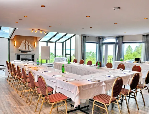 Auberge des Falaises hotel detail image 4