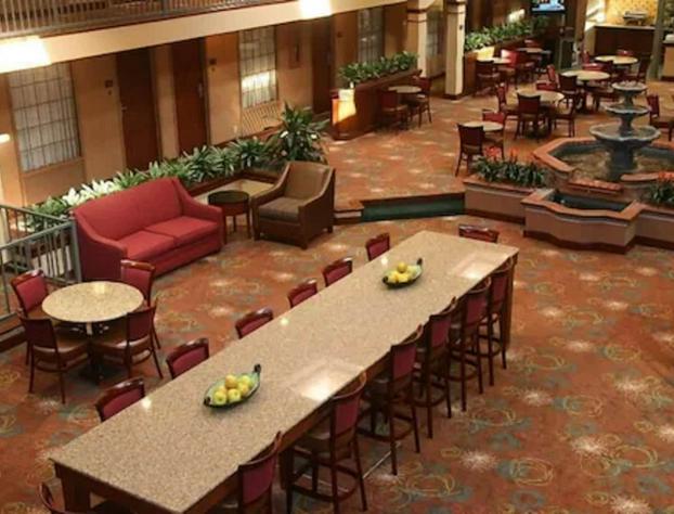 Auburn Place Hotel And Suites hotel detail image 2