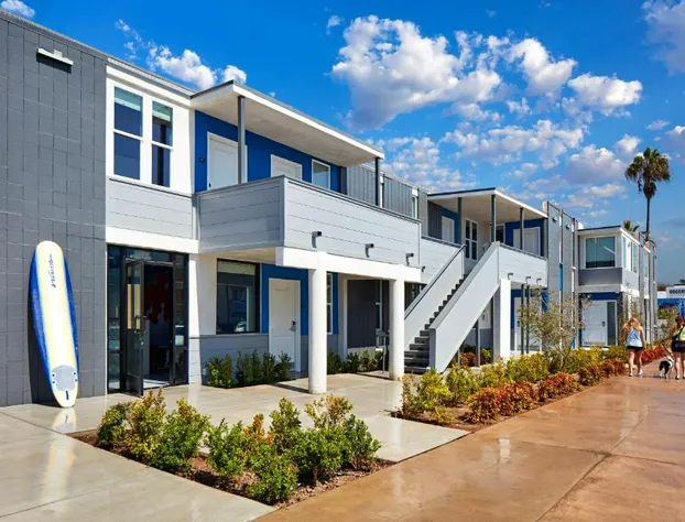 Pacific View Inn hotel detail image 1