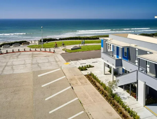 Pacific View Inn hotel detail image 3